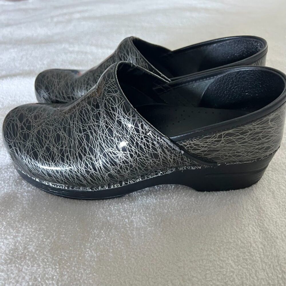 GUC - Dansko Clogs Black and Silver, Size US 10/EU 41 - Picture 3 of 9